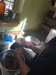 PeelingRoastedBellPeppers
